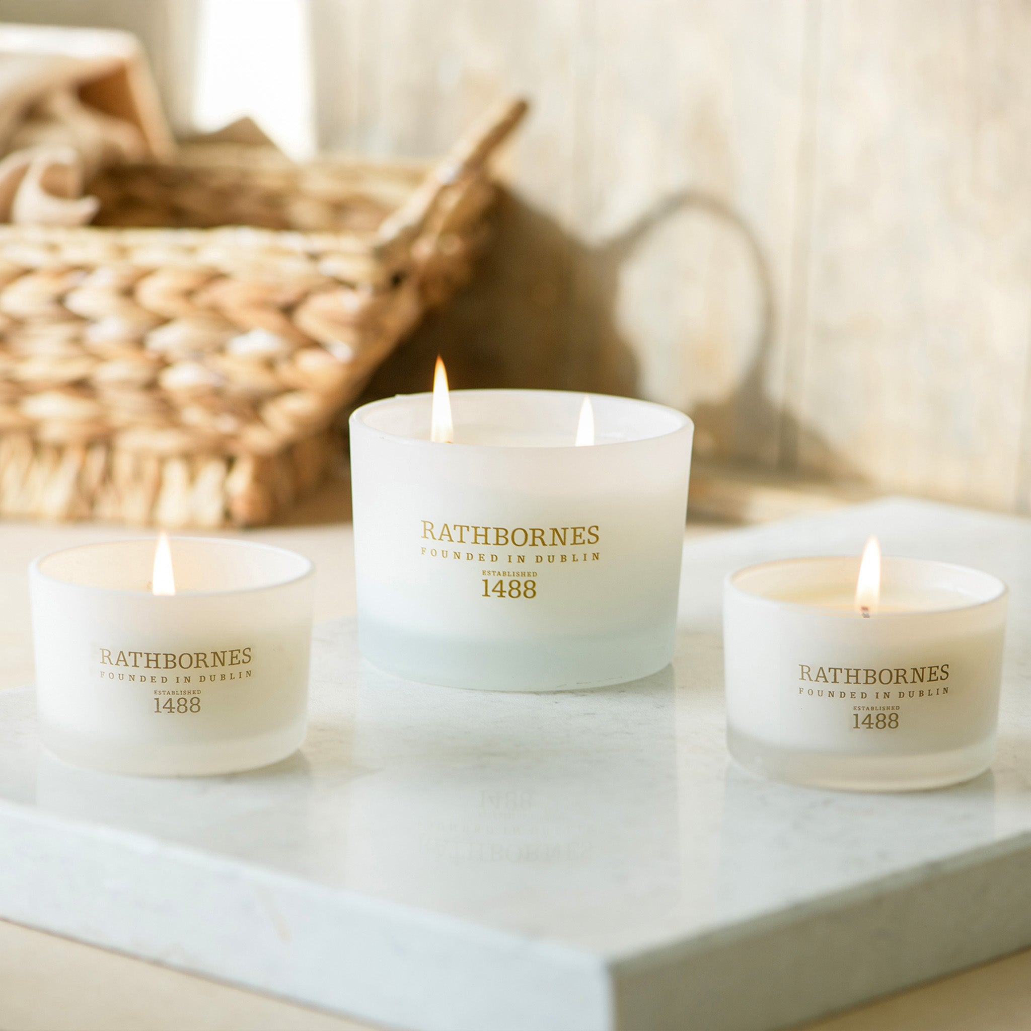 ディプティック　キャンドル Amazon.com: Diptyque 34 Scented Candle at Nordstrom, Size 10.5 Oz